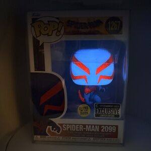 Across the Spider-Verse Spider-Man 2099 Glow-in-the-Dark Pop! Vinyl Figure #1267
